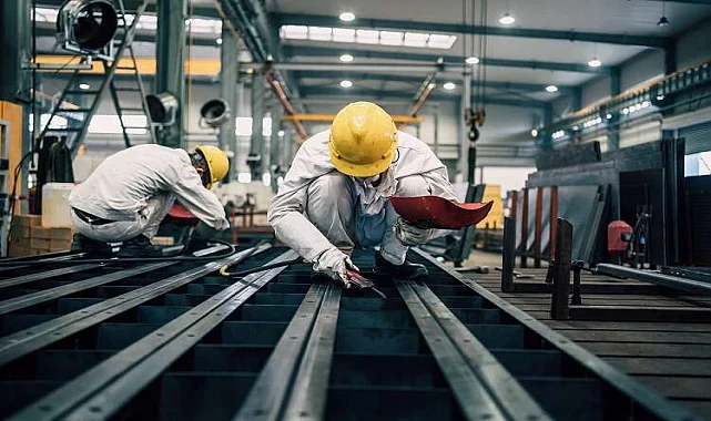 Saray Ofisten Ofise Taşıma